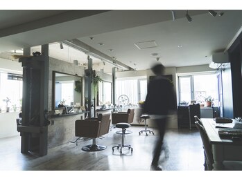 Luscinia 【ルスキニア】