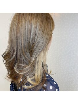 ヘアーアンドメイク ドレス(DRESS) 透明感カラー