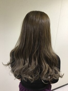 《女性スタッフonly》ツヤ感たっぷりの仕上がりと憧れのトレンドカラーが同時に叶う！幸せ度UPヘアに♪