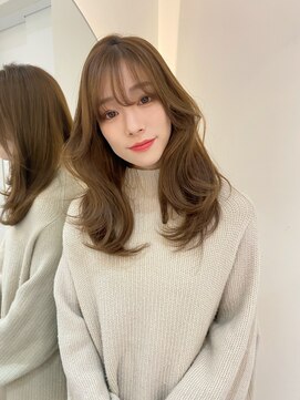 フィル 横浜(fil) シースルーバングセミロング_くびれレイヤーベージュアッシュ