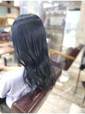 ブルーブラック