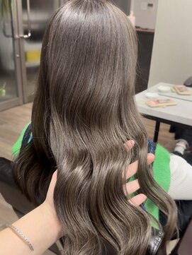ヴィフ 大船(VIF) エアリーカールイメチェンヘアショコラアッシュモテ髪ハイライト