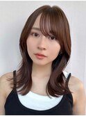 ★くびレイヤーエモージュ前髪薄めバング小顔カット大人ガーリー