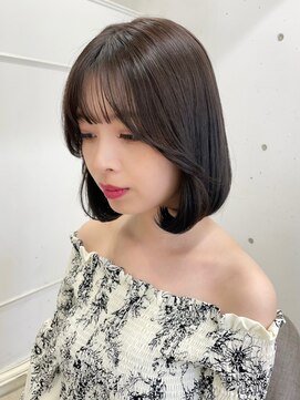 シーン(seen) 【タンバルモリ×ブルーグレージュ】前髪　マチルダボブ