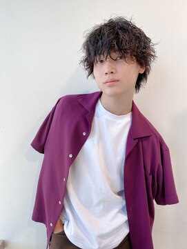 ウッグラ(wuggla) 簡単時短時短スタイリング！メンズカットカット+パーマ