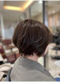 くびれショートヘア