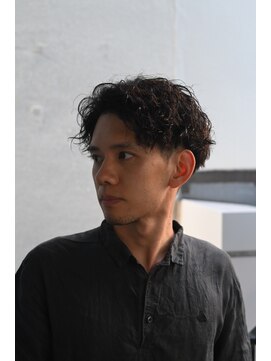 スレイ 西宮(SLAY) 波巻きハイライトアップバングツーブロックマッシュ