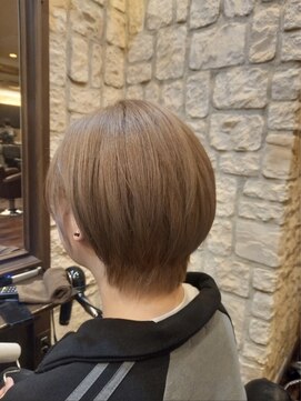 シャル 町田(shalu) 【西原】耳掛けショート×ハンサムショート