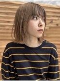 ゆるくびれハイトーンボブ