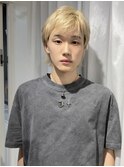 ハイトーン　ブロンドヘア　ミルクティベージュ　MOMO