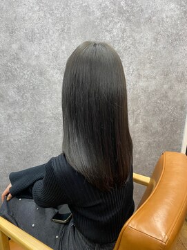 ココア(cocoa) 極上の艶　透明感のあるグレージュ