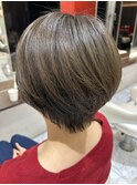 明るめの寒色カラー