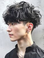 ヴェイン 渋谷(vain)&nbsp;ツイストスパイラルパーマ 束感 ツーブロック 20代 刈り上げ