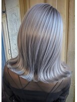 エノア 青山(ENORE)&nbsp;ブリーチ/ダブルカラー/グラデーションカラー/インナーカラー