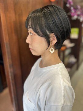 アイズウェスト(I's WEST) ショートスタイル　カット/ショート/カラー/レイヤー/ヘッドスパ