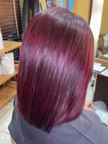 コノア スパーク(Conoah spark)&nbsp;艷めくチェリーレッド