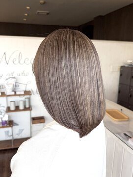 ヴィアージュ(VIAGE) 派手にならない大人の白髪ぼかし