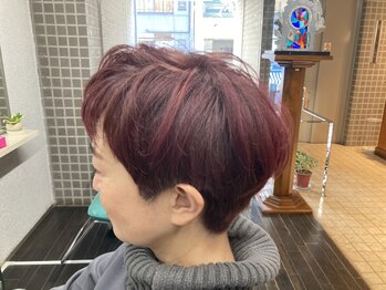 クラウン(CROWN)の写真/【本通並木/実力派女性Stylistのマンツーマンsalon】なめらかな指通りと柔らかな髪質を叶えます。