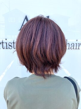 アッシュ アーティスティック スタジオ オブ ヘア(Ash artistic studio of hair) ショート×ピンク