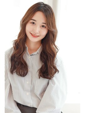 ビューティーアンドフリー ハチ(Beauty&Free 8 HACHI) 韓国風ヨシンモリ♪ゆるふわ大きめニュアンスカール