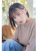 艶サラストレートショート