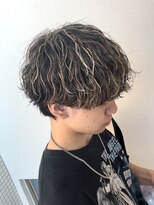 ゼストプール(ZEST POOL)&nbsp;波巻きパーマ×ハイライトメッシュ