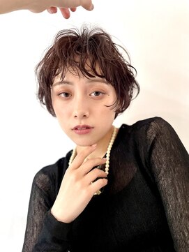 ナループロアオハナ(Nalu pu loa ohana) マッシュショートボブパーマ