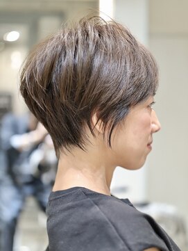 ヘア デザイン リスク(HAIR DESIGN RISK) 【RISK高橋勇太】20代30代40代の綺麗めナチュラルショート
