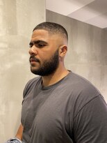 フランクスバーバーザスタンド(Frank’s barber the stand)&nbsp;BUZZフェードラインアップクロスE