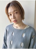 beige bob