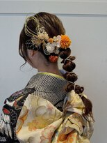 ビーワールド(B WORLD)&nbsp;うねうね編みおろしヘア　【藤枝/藤枝駅】