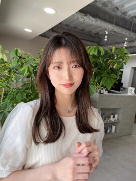 フラッグ 九大学研都市店(Flag) 韓国レイヤーカット髪質改善酸性ストレート縮毛矯正ケアブリーチ