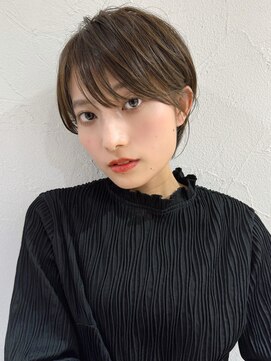 アンド ストーリーズ(&STORIES) 前髪あり耳掛け丸みくびれ大人ショートボブ20代30代40代50代＊