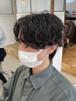 メゾン(Maison)&nbsp;センターパートウルフ×シャドウパーマ/韓国ヘア/ダークアッシュ