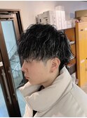 ツイストスパイラルパーマ　メンズサロン　マッシュカット　韓国