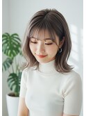 フェザーショート/くすみベージュ/透明感ベージュ/外ハネボブ