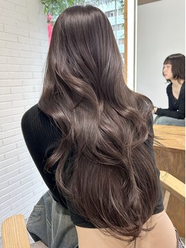 ビューシンサイバシ(VIEW SHINSAIBASHI) ハイレイヤーカット前髪イメチェンベージュ10代20代30代