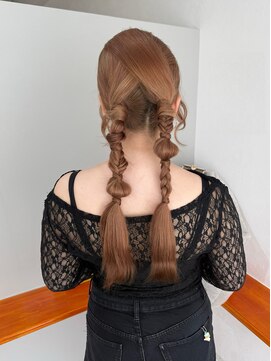 ピヨン 心斎橋(piLLon) ヘアアレンジ/ツインアレンジ/結婚式アレンジ/振り袖ヘア