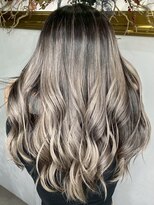 アルカナ 明治神宮前原宿(ARCANA)&nbsp;バレイヤージュ  ハイライト  デザインカラー