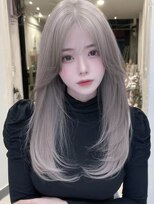 ロッソ 大橋店(Rosso)&nbsp;シルバーグレージュの内巻き髪【大橋】