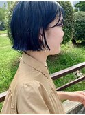 blue コンパクトなミニボブ