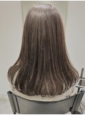 西村〈シークレットハイライト×ワンカラーベージュ〉