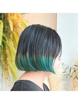 アクセヘアー 町田(acce hair) グリーンのグラデーションボブ