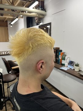 エストレヤ(ESTRELLA) 抜きっぱなしブリーチ