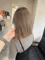 リエンス(RIENS)&nbsp;【RIENS】ミルクティーベージュ×植田亜優