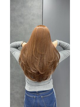 ボンドストーリーホワイト(BondStory White) レイヤーカットオレンジベージュカラー