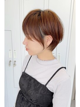 ビューナゴヤ 名駅(VIEW NAGOYA) 丸顔/ミニウルフ/チェリーブラウン/ショートボブ