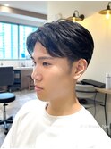 Haleブルーブラックニュアンスパーマスパイキーショートバーバー