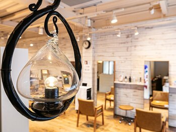 ハイブ(HIVE)の写真/諦めていたツヤとまとまりをもう一度。本物志向の大人女性へ贈る、髪質改善エイジングケアで、輝くツヤ髪へ