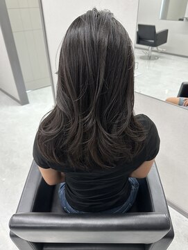 ミティ バイ ソア(mitty by soar) レイヤー暗めアッシュブラウン/髪質改善